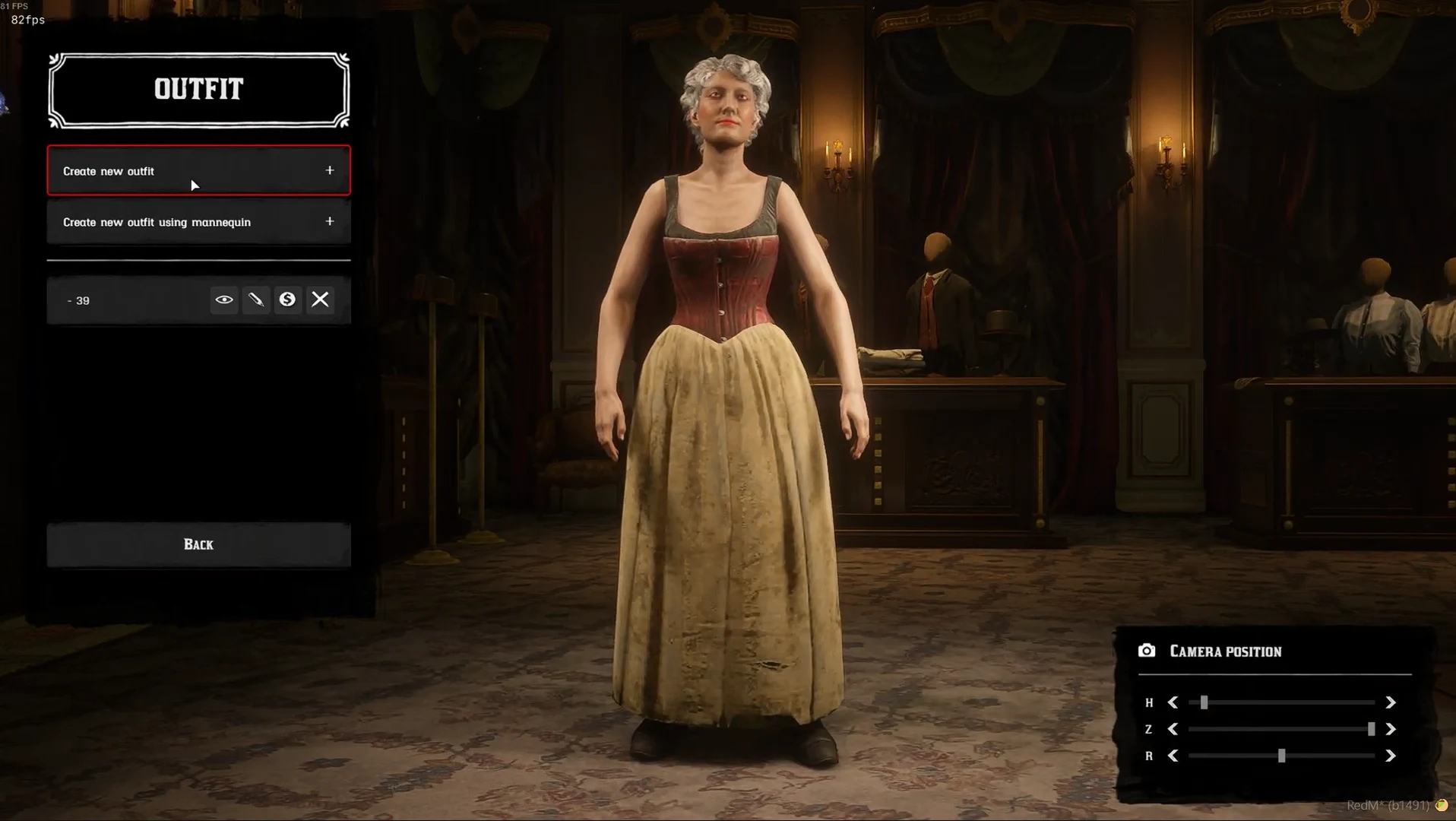 Saved-outfit menu showing Create new outfit and Create new outfit using mannequin